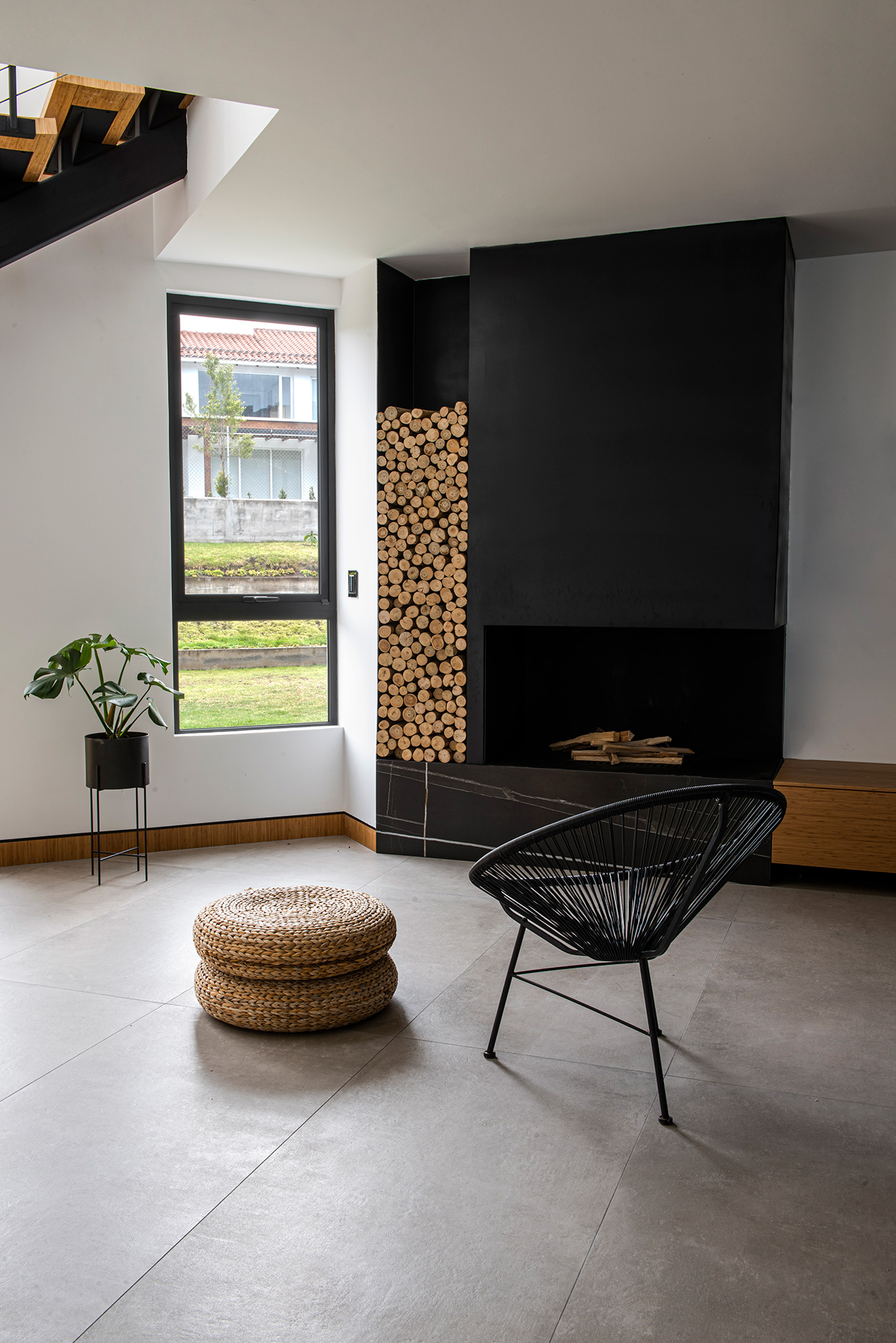 NN Design Paola López